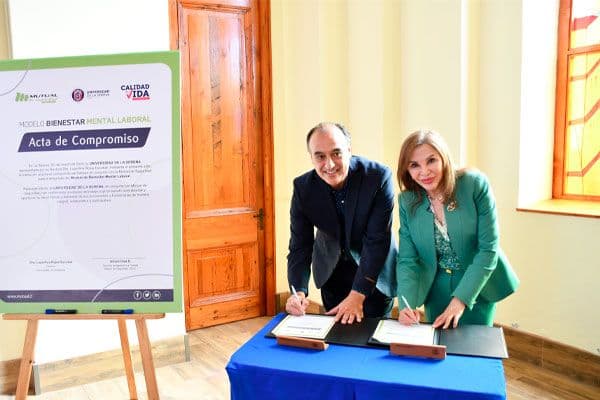 Impulsan programa de bienestar mental para funcionarios de la