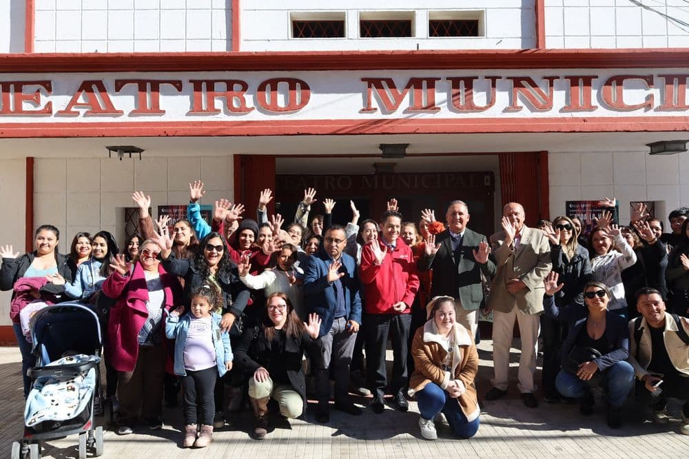 Gobierno regional anuncia inversión habitacional y nuevo estadio para Vicuña