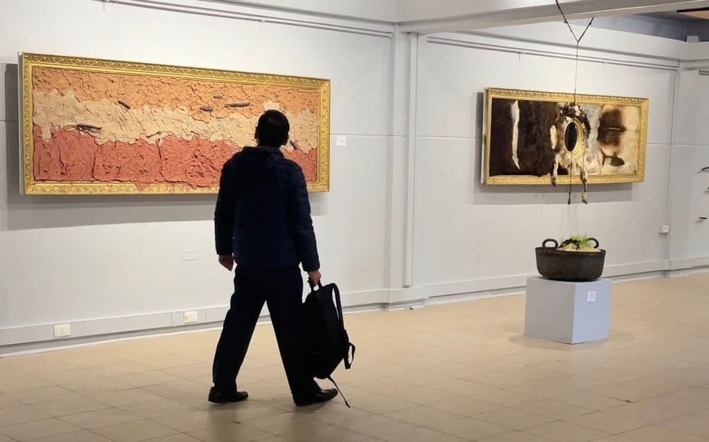 Ovallino sorprende con exposición de arte contemporáneo