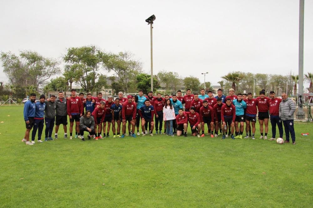 La copa ya llegó a la región: CDLS dará la vuelta olímpica en La Portada