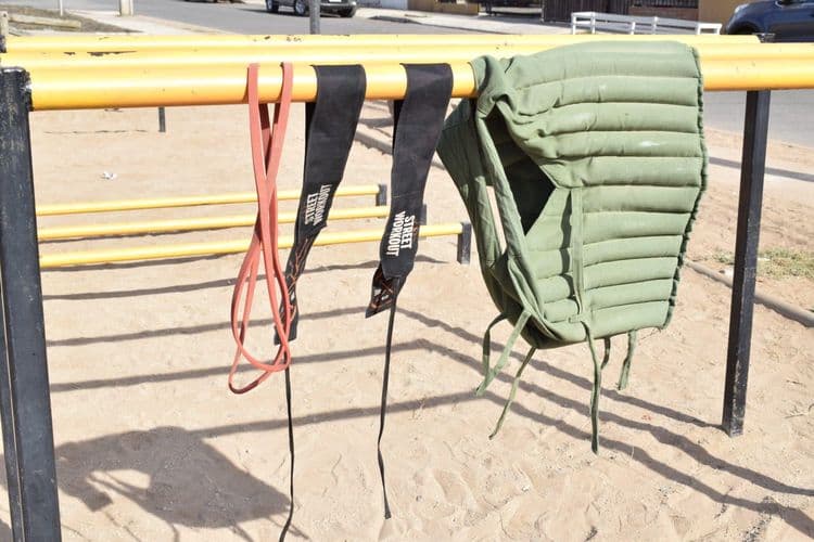 “Calistenia” y la conciencia del peso del propio cuerpo: un entrenamiento que se comienza a consolidar en La Serena